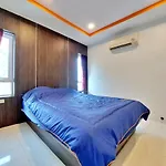 2 Bedroom Calm Area, Huge Balcony, Friendly Staff
