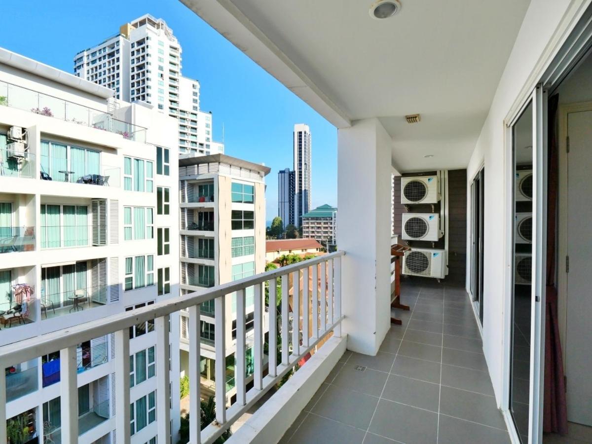 2 Bedroom Calm Area, Huge Balcony, Friendly Staff Apartment