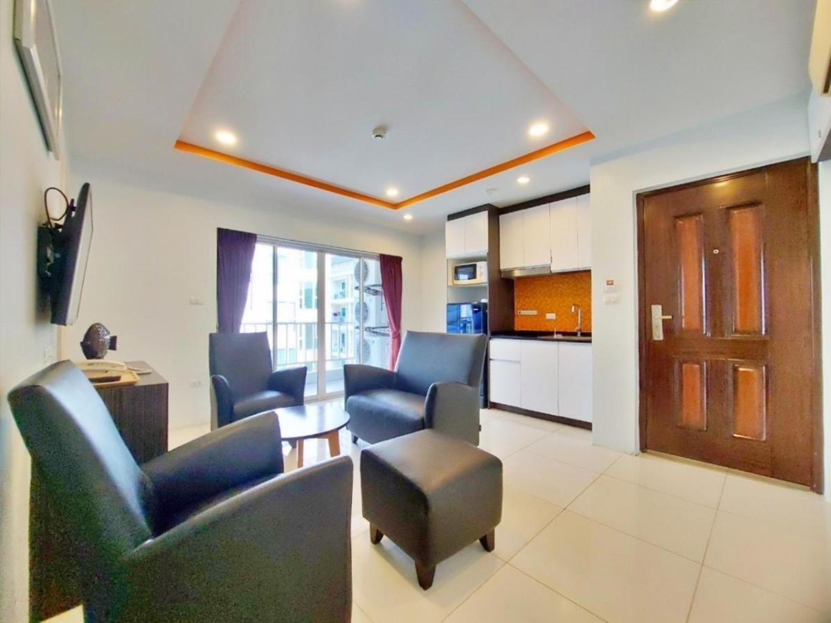 2 Bedroom Calm Area, Huge Balcony, Friendly Staff Apartment Pattaya